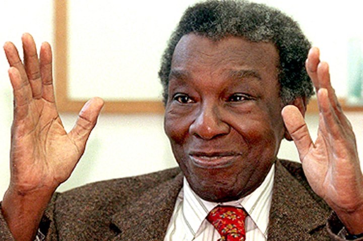 3-de-maio-milton-santos-2