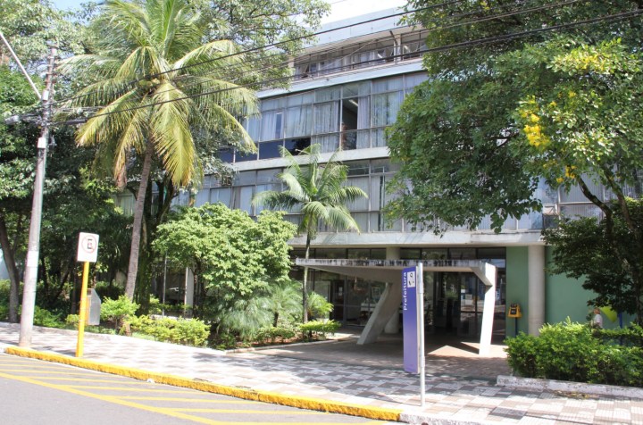 frente-da-prefeitura-de-bauru-sp